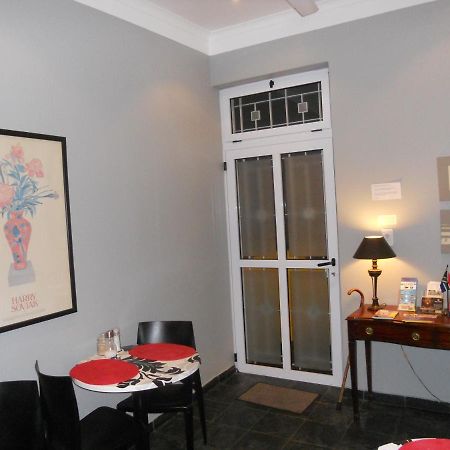 Rose Lodge Cape Town Exterior photo